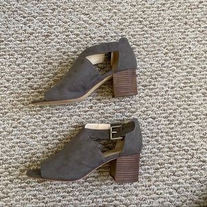 Nine West Open Toe booties
